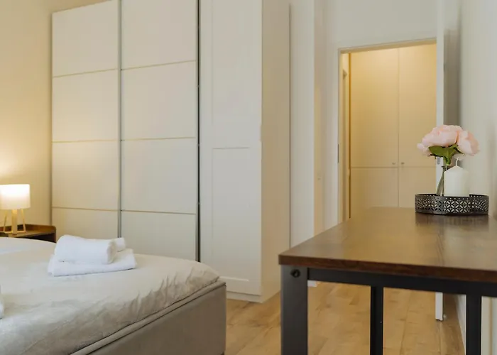 Appartamento Blue Dream Plaza With Parking Bucarest