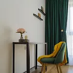 Blue Dream Plaza With Parking Apartman