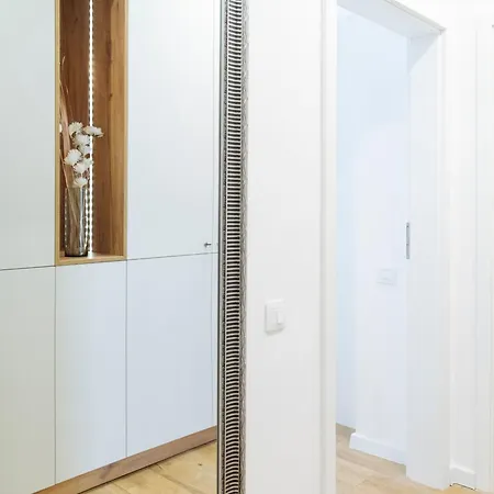 Blue Dream Plaza With Parking Bucarest