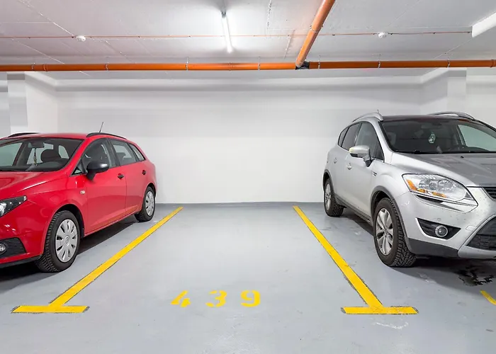 Blue Dream Plaza With Parking *