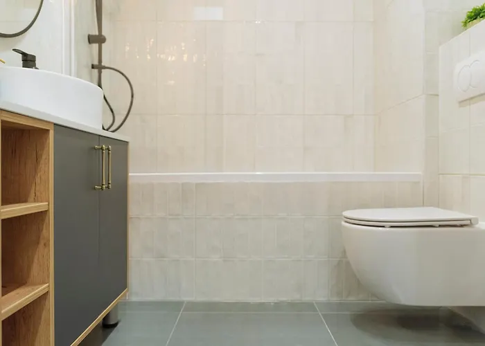 Апартаменти Blue Dream Plaza With Parking Бухарест